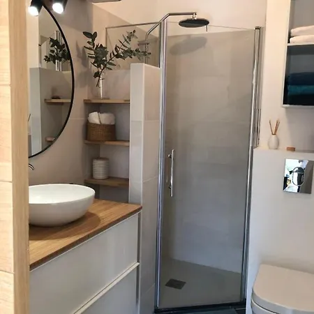 Cosy Avec Piscine A Apartamento *