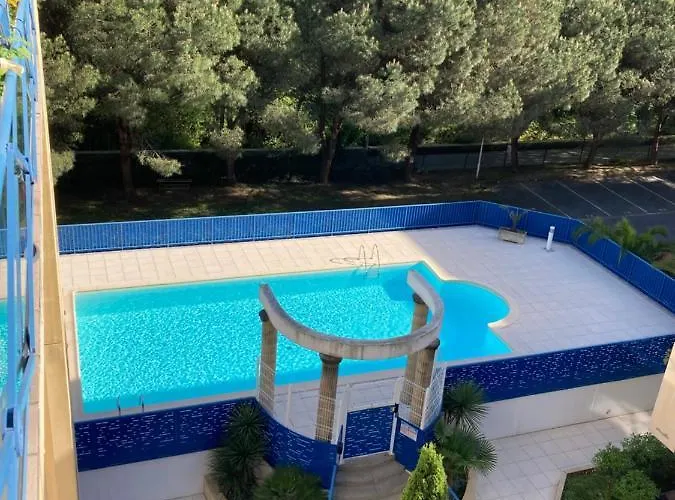 Cosy Avec Piscine A *